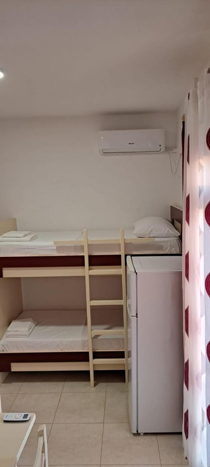 Doçi Hotel Velipojë Dış mekan fotoğraf